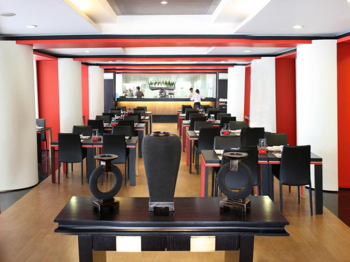 Food & Drinks, MyHotel, West Jakarta