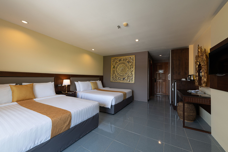 Bedroom 3, Blue Beach Grand Resort and Spa, Pulau Phuket