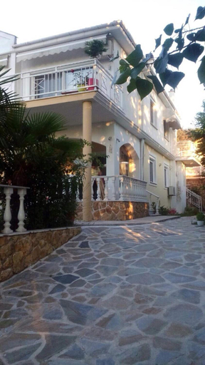 Others 3, Villa Alekos, East Macedonia and Thrace