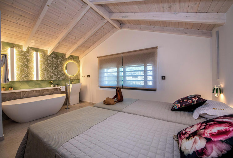 Bedroom 4, Flos Apartments, Crete