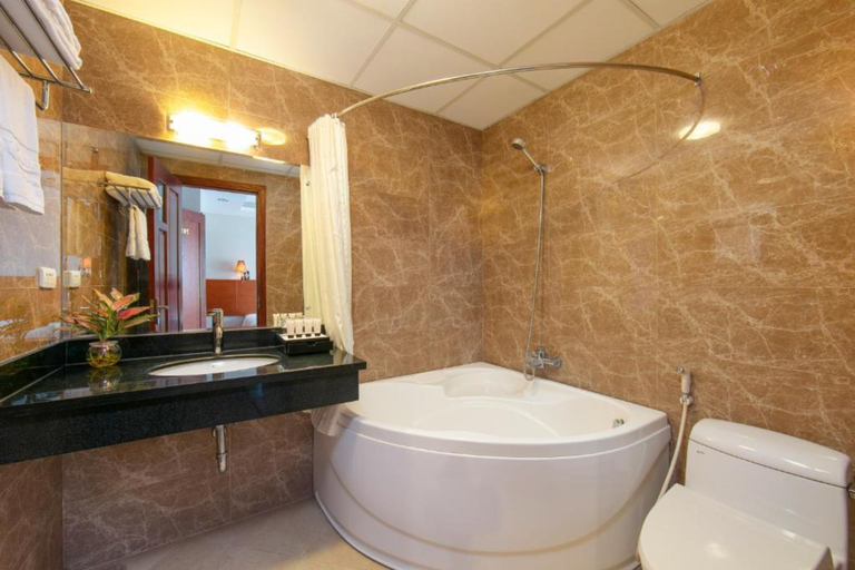 Bathroom 5, Sen Luxury Hotel, Cầu Giấy