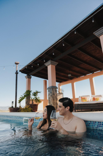 Sport & Beauty 4, Bajo Estrellas Hotel Contemporaneo, Ensenada