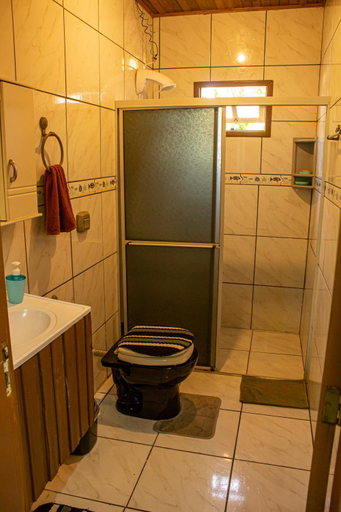 Bathroom 2, Hostel Rio do Boi, Praia Grande