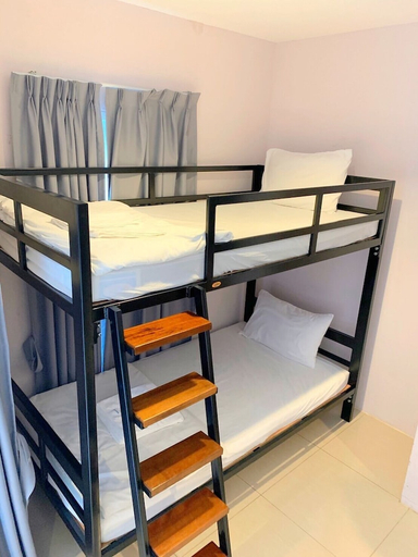 Bedroom 17
