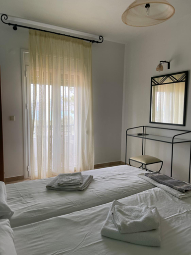 Others 4, Niriides Rooms, Peloponnese