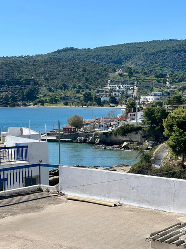 Others 5, Kores Aegina, Attica