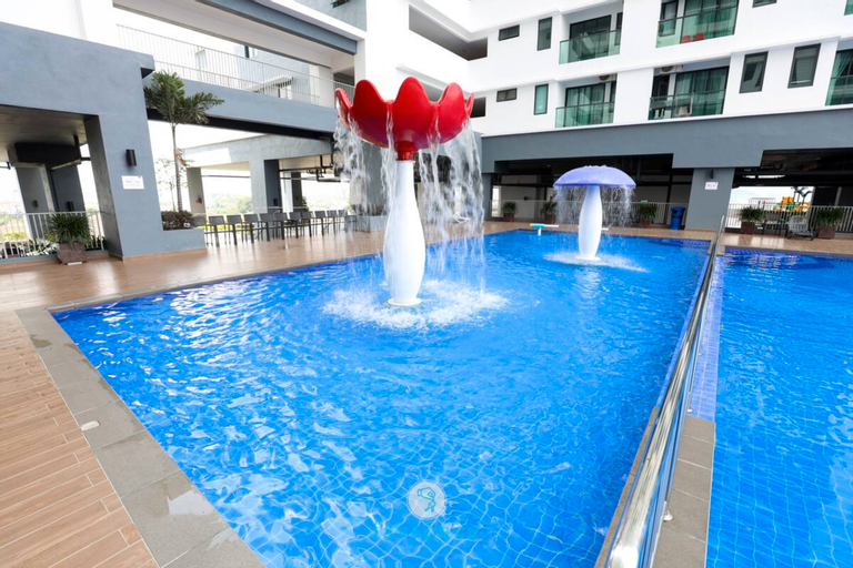 Sport & Beauty 2, FREE Netflix | Kajang 3B2B 6 Pax: Mart & F&B, Hulu Langat