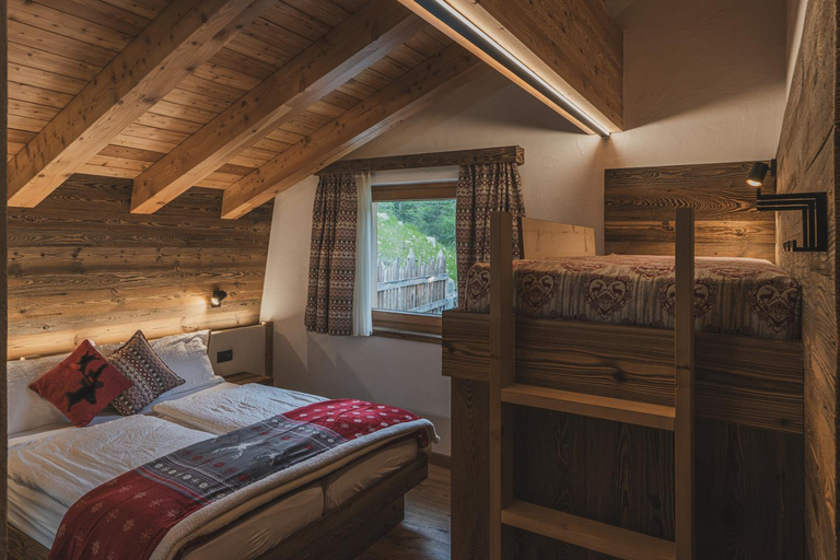 Bedroom 2, Rifugio Lago Malghette, Trento