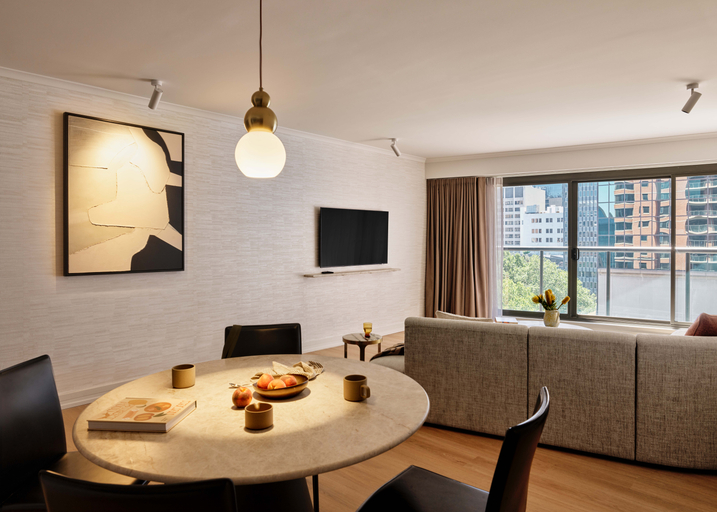 Dining Room 9