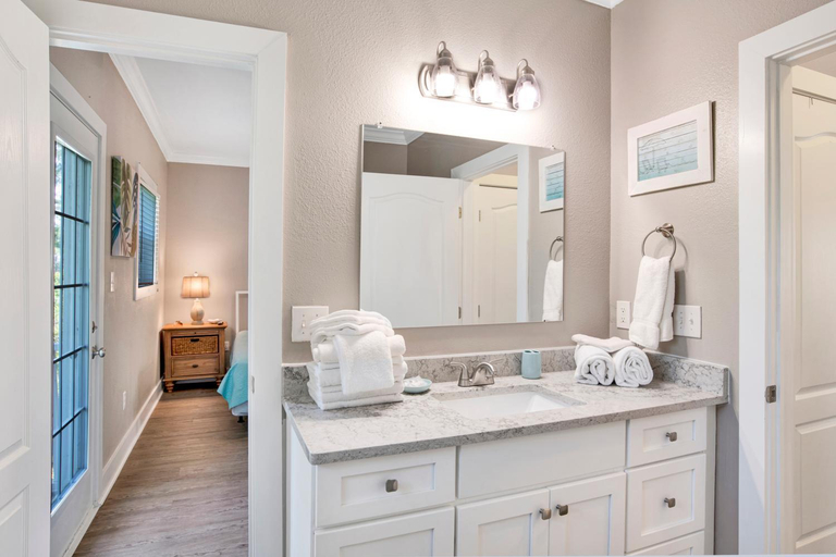 Bathroom 4, Gone Coastal 26Cd By Pkrm, Escambia
