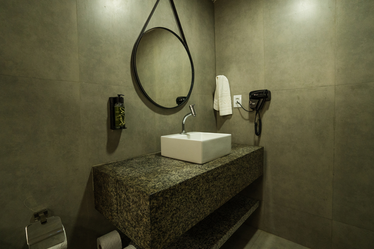 Bathroom 6
