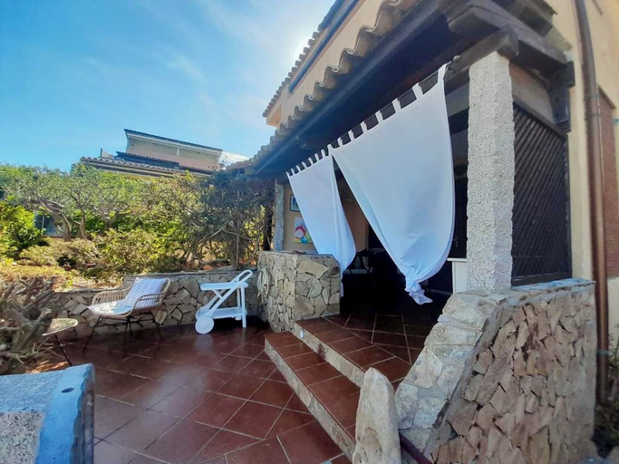 Terrace/patio 2, Residence in Marinella just 300 mt from the sea, Olbia-Tempio