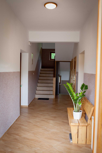 Lobby 2, Gosciniec Mazurski, Pisz