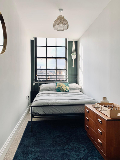 Bedroom 17