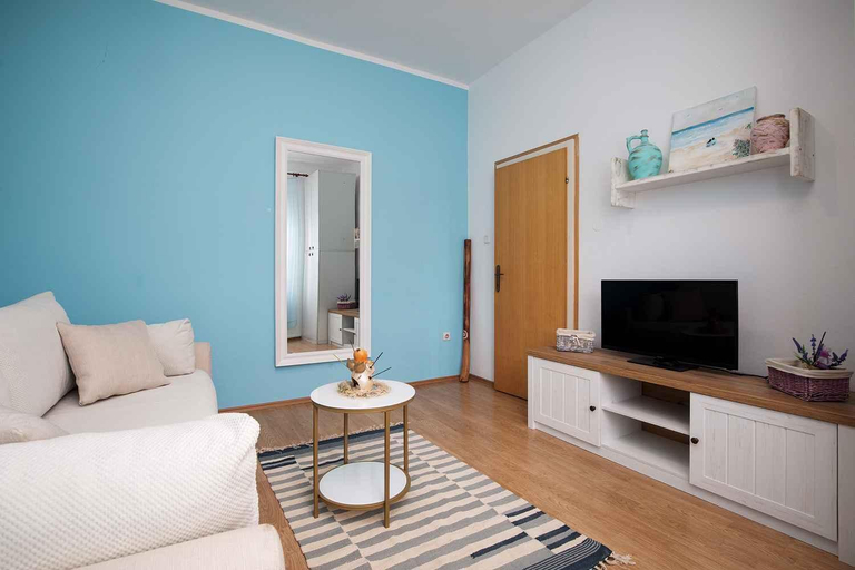 Others 4, Alluring Apartment in Medulin near Beach, Medulin