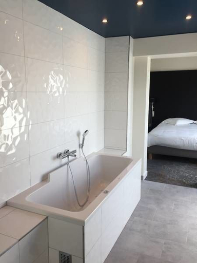 Bathroom 3, Europe Haguenau - Hôtel & Spa, Bas-Rhin
