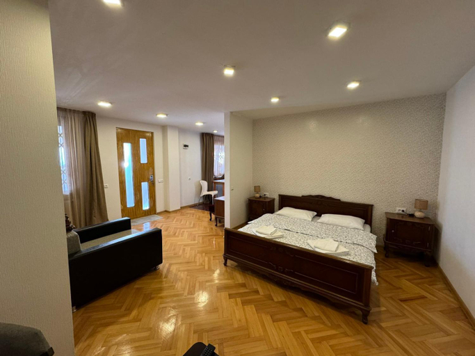 Others 4, K&N Guesthouse, Tbilisi