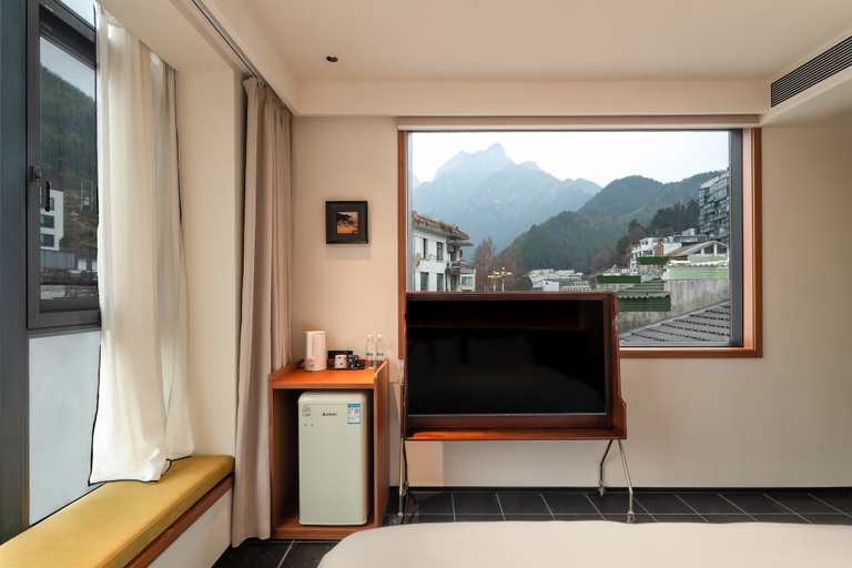 Others 3, The Nest 1219, Huangshan
