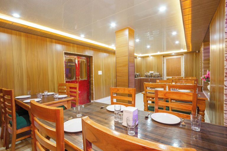 Food & Drinks 5, Rudra Mountain Inn, Kullu