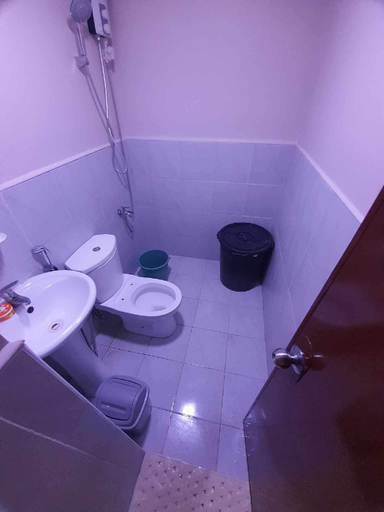 Others 3, Comfortable Condo w/ nice view near Mactan Airport, Lapu-Lapu City