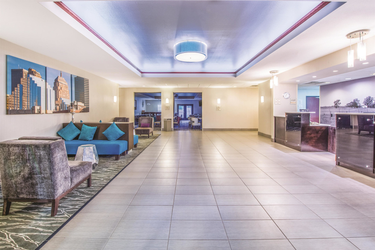 Public Area 2, La Quinta Inn & Suites by Wyndham Oklahoma City -Yukon, Canadian