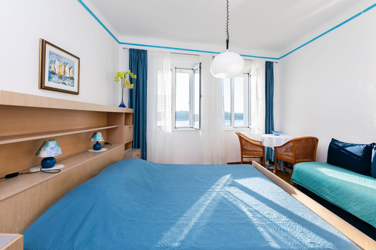 Others 2, Rooms Marica B, Lopar/Supetarska Draga