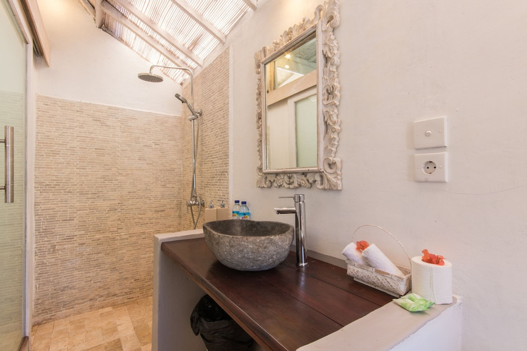Bathroom 3, LES VILLAS OTTALIA GILI MENO, Lombok
