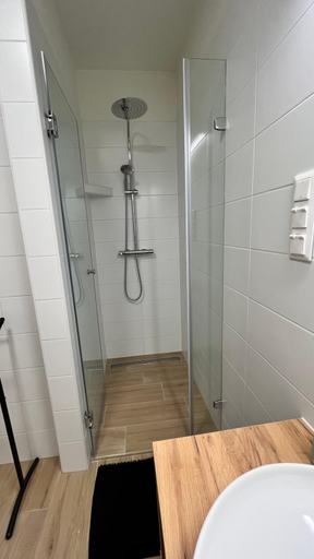 Others 3, Rezidex Apartmanhaz, Szeged