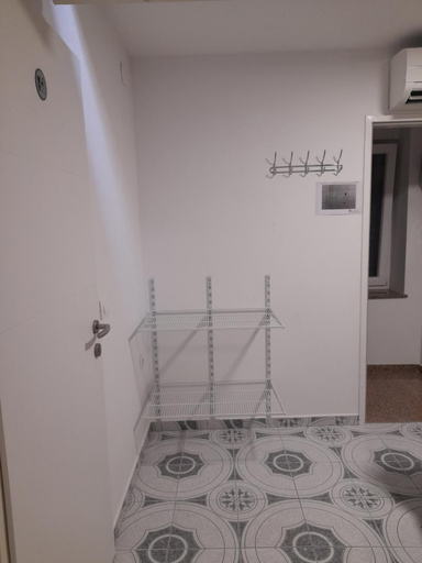 Others 5, Apartmani Donella, Umag