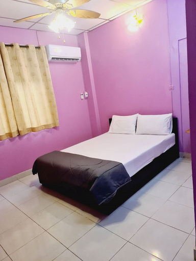 Bedroom 15
