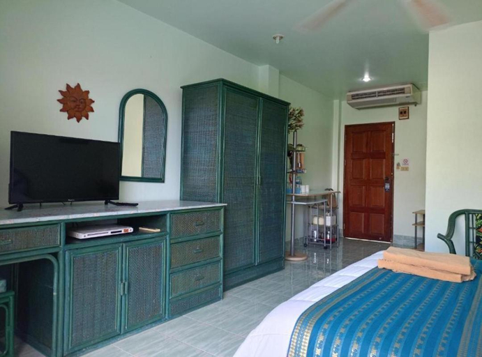 Bedroom 2, Patong Sunbeach Mansion, Pulau Phuket