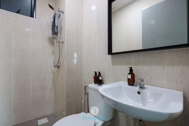 Bedroom 5, Vista Bangi (FREE Netflix & Wifi | 3-bed condo - 6 Pax | Kajang), Hulu Langat