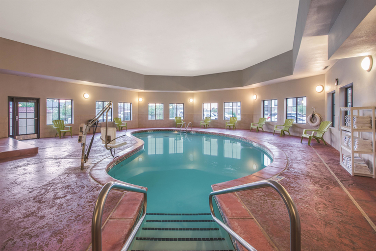 Sport & Beauty 5, La Quinta Inn & Suites by Wyndham Oklahoma City -Yukon, Canadian