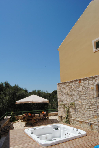 Sport & Beauty 2, Villa Tati, Ionian Islands