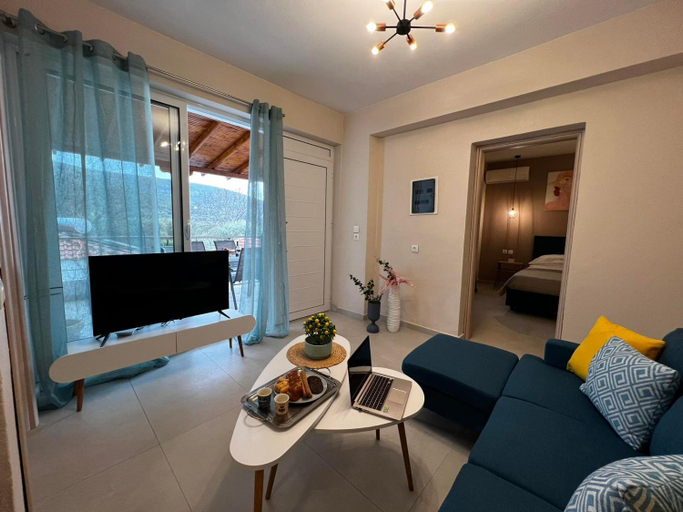 Others 3, Veni's Apartments, East Macedonia and Thrace