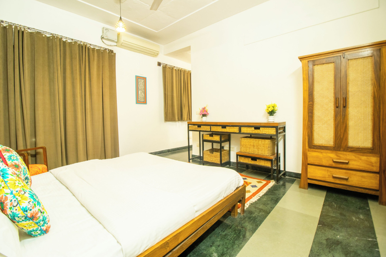 Bedroom 3, Opulent Antique 6BR Villa in Gurugram, Gurgaon