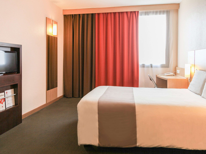 Bedroom 3, ibis Dakar, Dakar