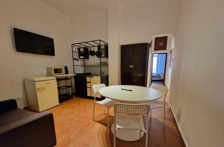 Others 5, Frailes Apartments, Granada