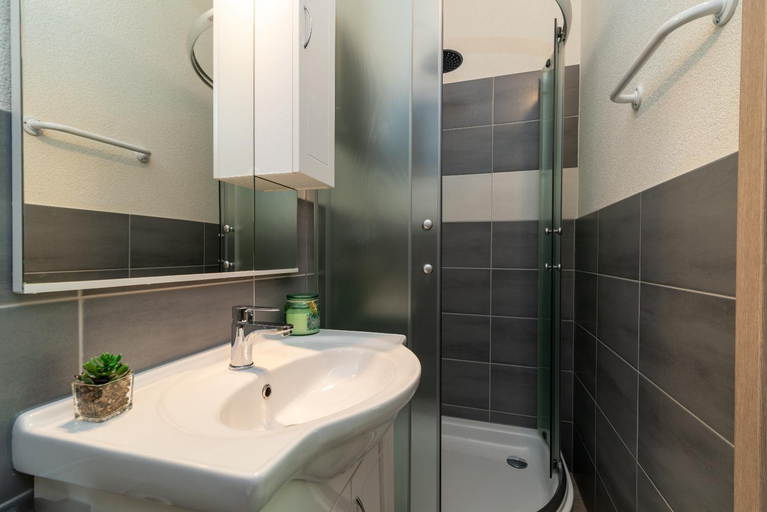 Others 4, Filomena Rooms, Trogir