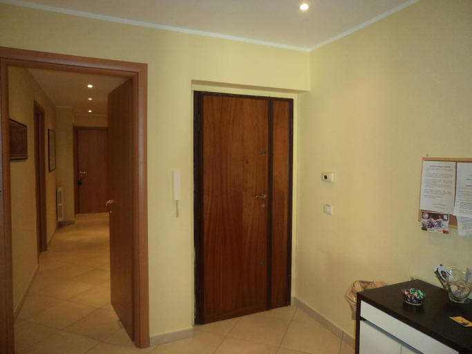 Others 4, B&B Dimora di Traiano, Latina
