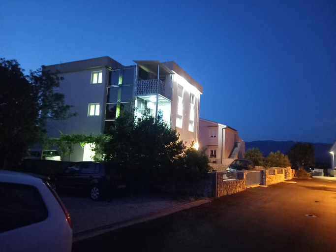 Others 5, D,apartman' ulica pusca 51, 51513 Omisalj, Omišalj