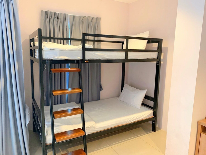 Bedroom 28