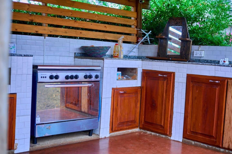 Others 2, SINAT VILLA, Arusha Urban