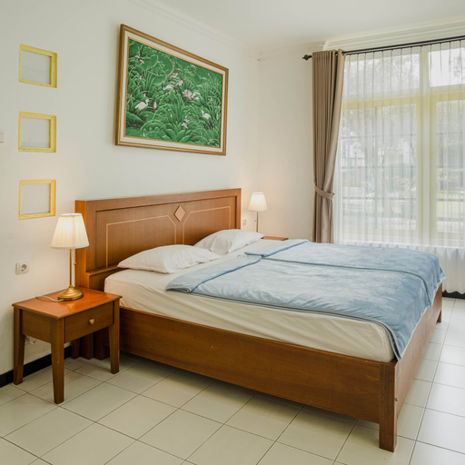 Rumah Engkong Family Villa & Studio - Tap to explore photos
