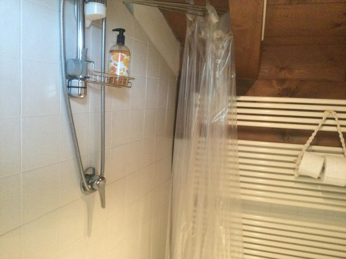Bathroom 3, B&B Il Posto delle Rose, Bergamo