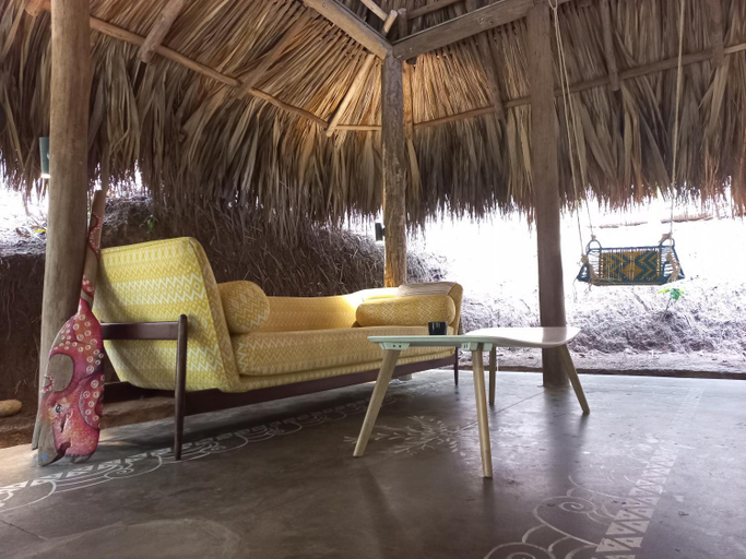 Food & Drinks 4, Magdalena Beach House, Santa Marta (Dist. Esp.)