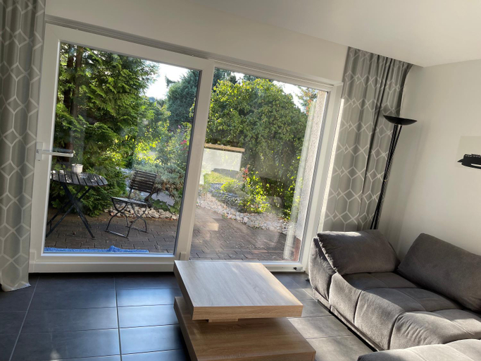 Others 4, Ruhige Ferienwohnung , ideal fur Berufspendler, Limburg-Weilburg