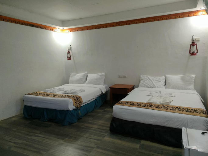 Others 5, Reel Place, Arakan