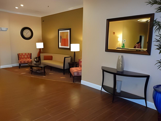 Public Area 2, Holiday Inn Express & Suites - Smithfield/Selma By IHG, Johnston