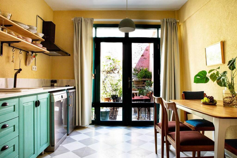 Others 4, Ayvalık merkezde bahce kullanımlı daire, Ayvalık